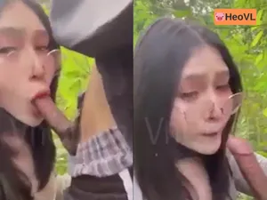 đi dã ngoại tiện nện tình nhân ở trong rừng
